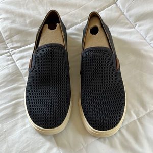 New Olukai Pehuea Slip On Sneakers Women Size 8.5